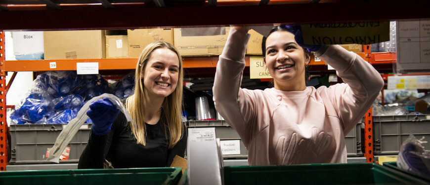 An image of students volunteering