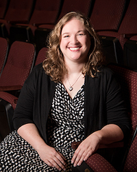 Ellen Peck Headshot