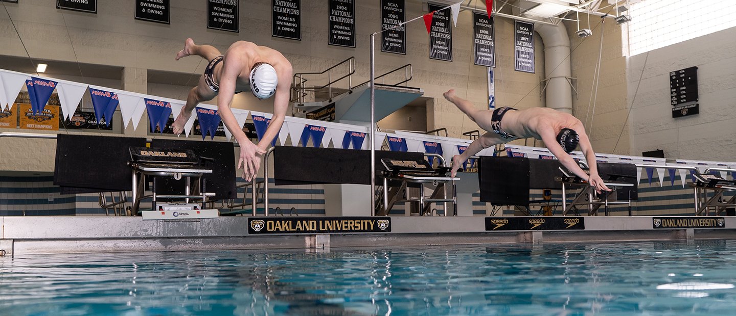 Aquatic-Center Banner