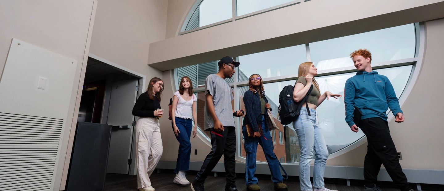 Future Residents A group of prospective students visiting Oakland University